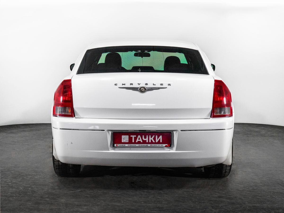 Chrysler 300C 2005 - фото автомобиля