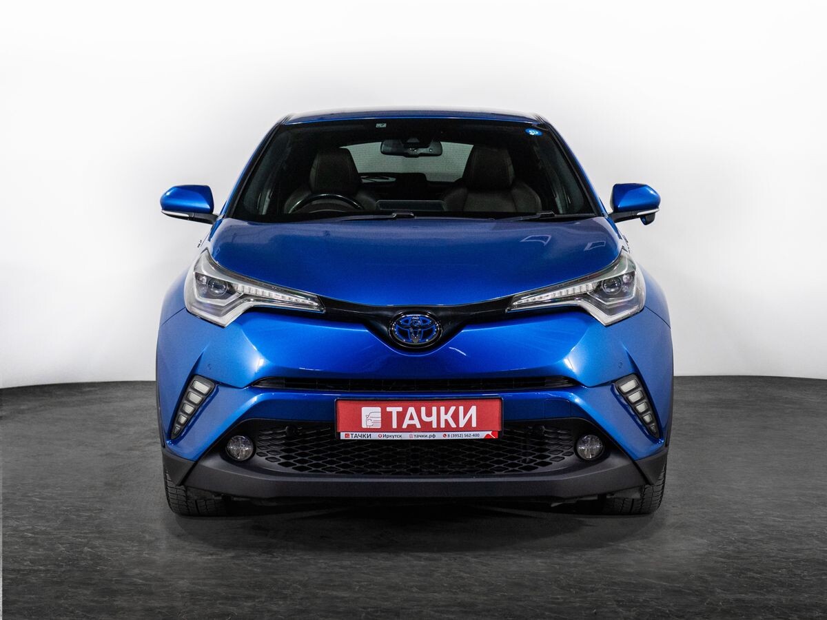 Toyota C-HR 2017 - фото автомобиля