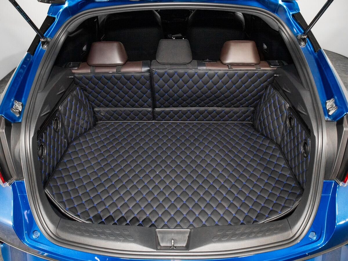 Toyota C-HR 2017 - фото автомобиля