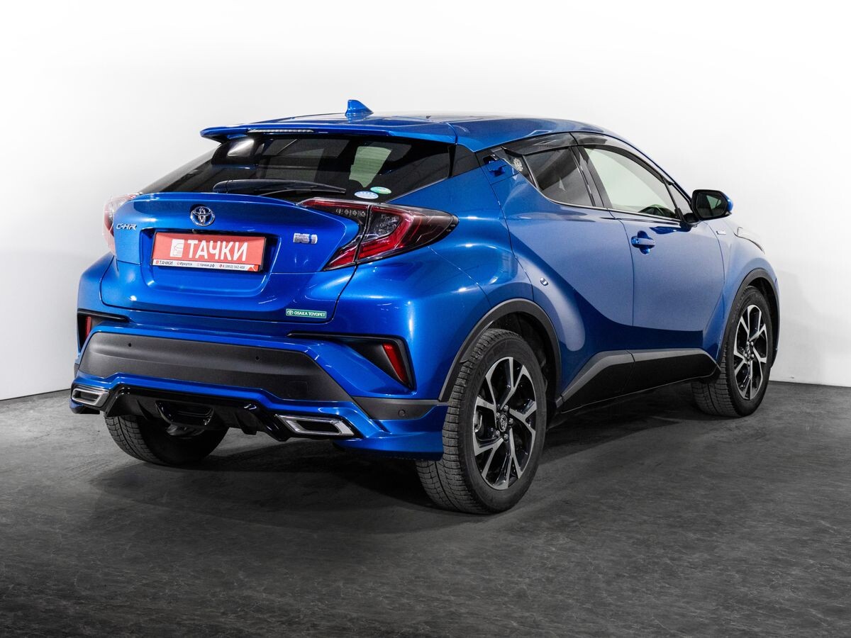 Toyota C-HR 2017 - фото автомобиля