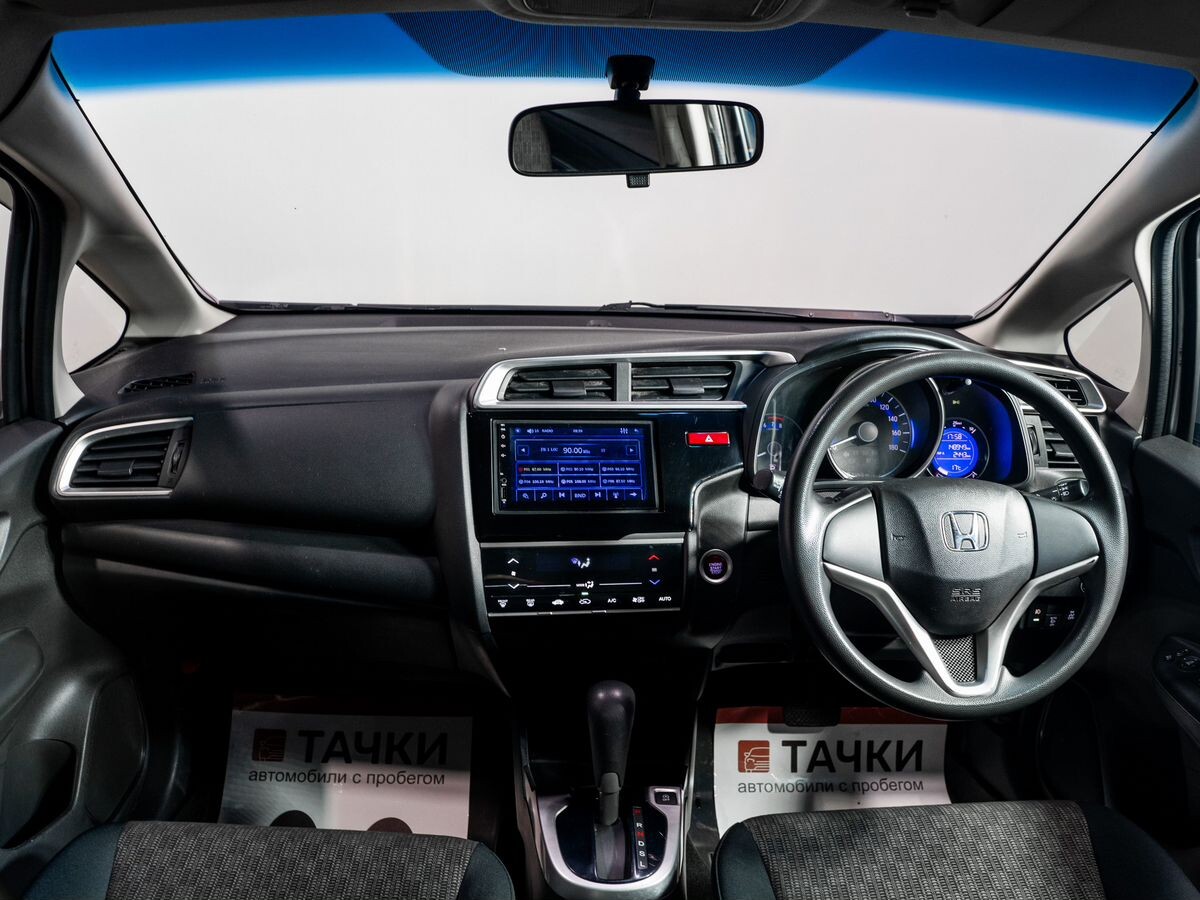 Honda Fit 2016 - фото автомобиля