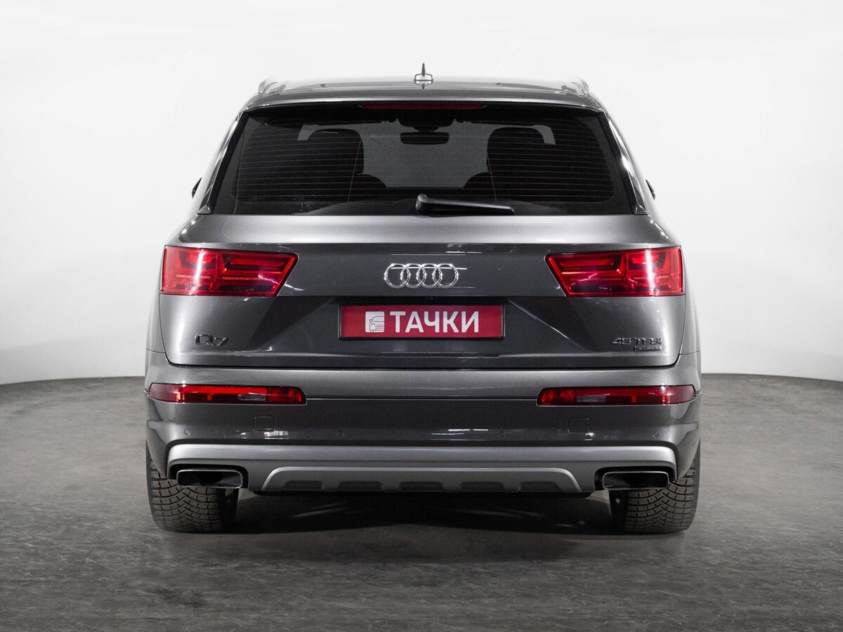 Audi Q7 2019 - фото автомобиля