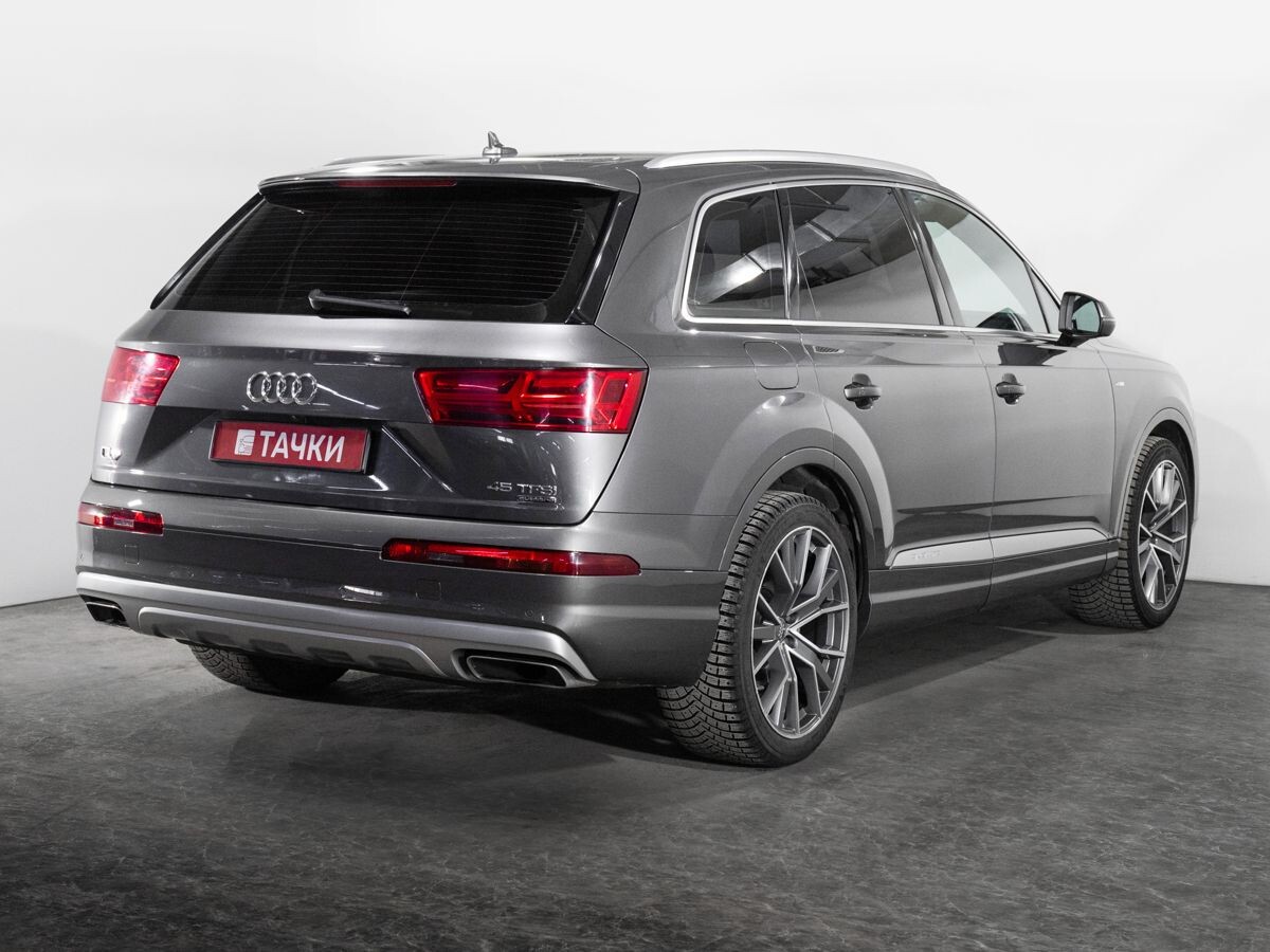 Audi Q7 2019 - фото автомобиля