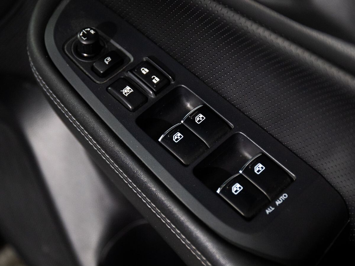 Subaru Outback 2017 - фото автомобиля