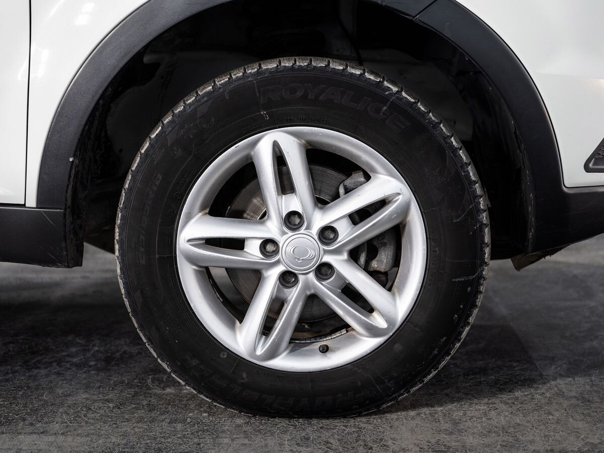 SsangYong Actyon 2012 - фото автомобиля