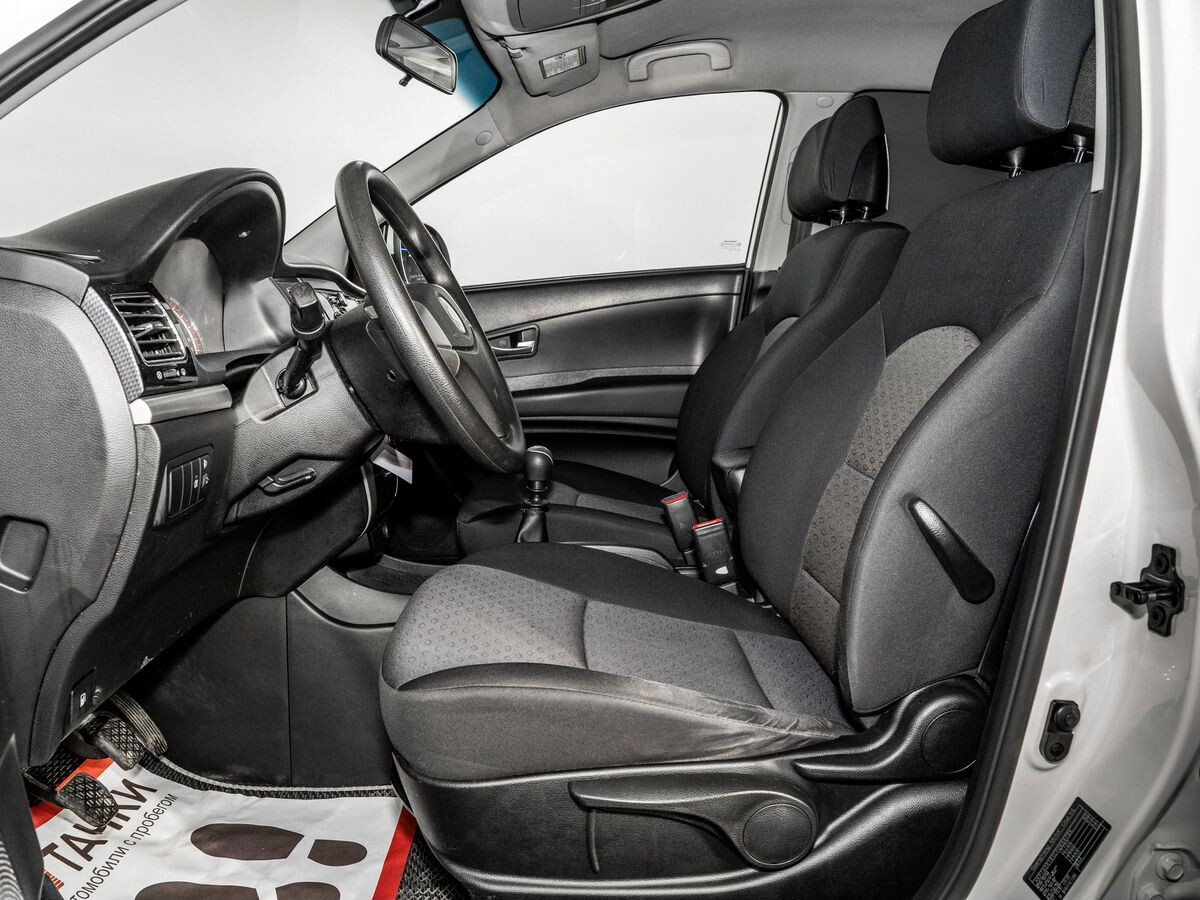 SsangYong Actyon 2012 - фото автомобиля