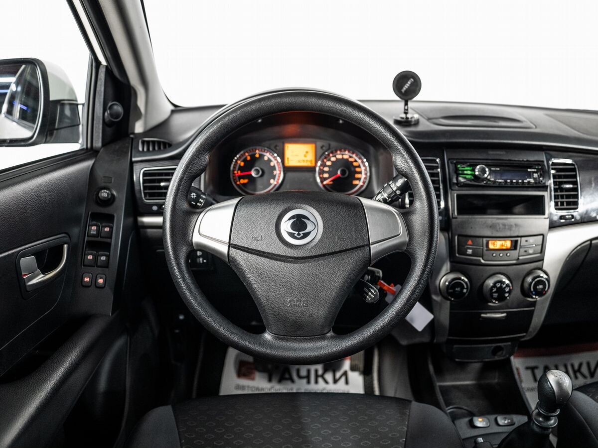 SsangYong Actyon 2012 - фото автомобиля