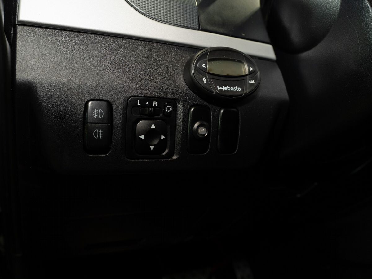 Mitsubishi Pajero 2011 - фото автомобиля