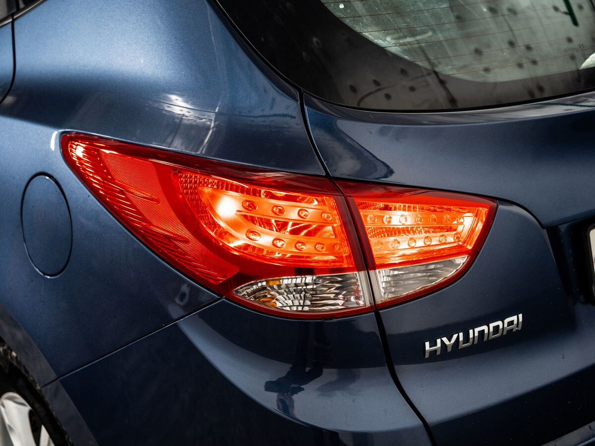 Hyundai ix35 2010 - фото автомобиля