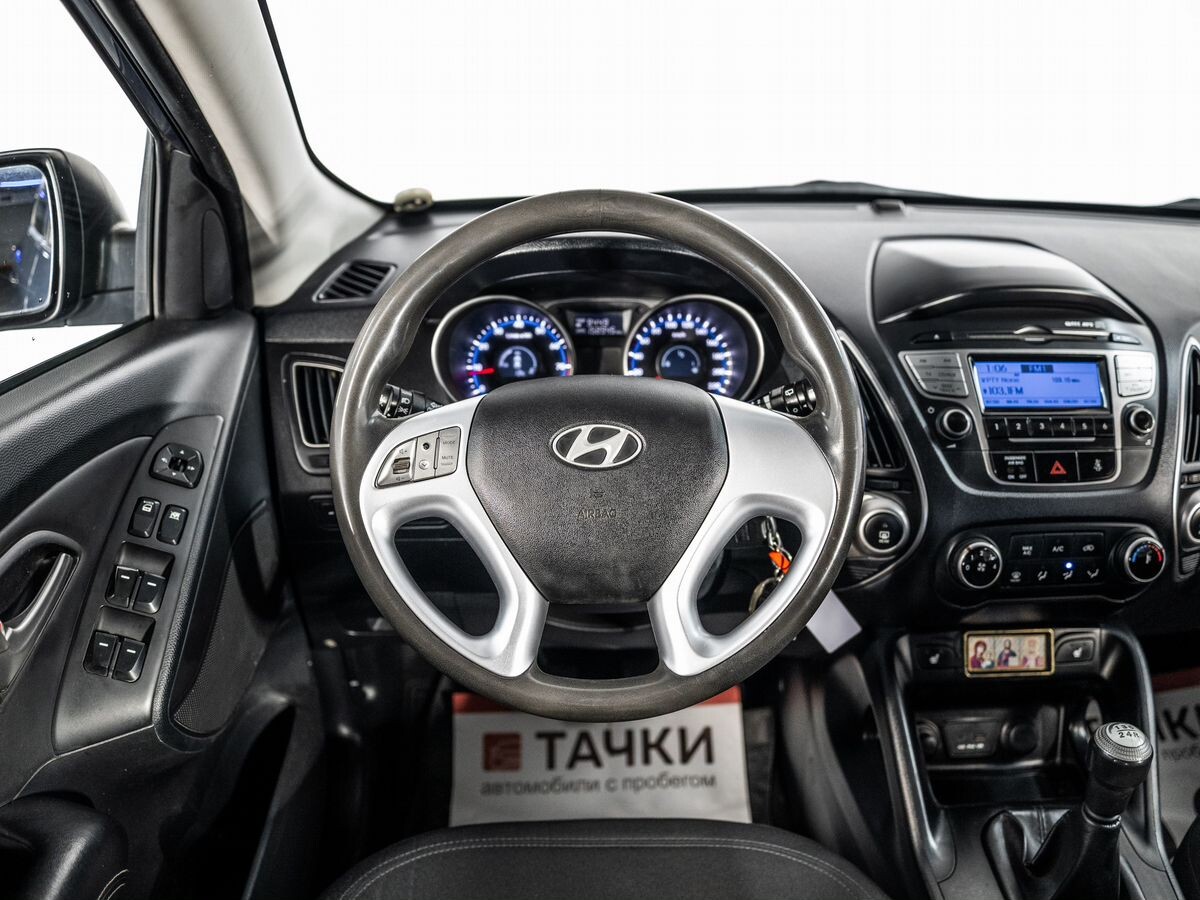 Hyundai ix35 2010 - фото автомобиля