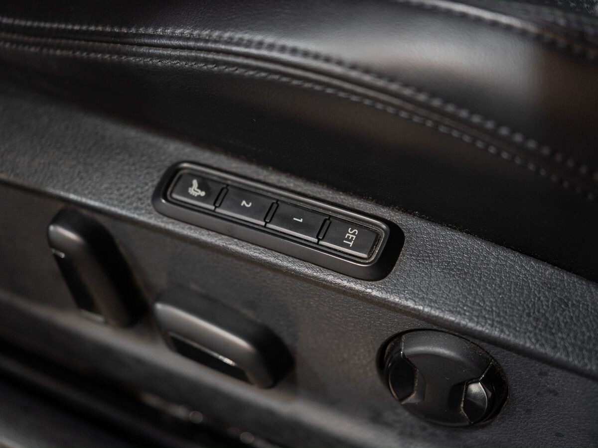 Volkswagen Passat 2015 - фото автомобиля