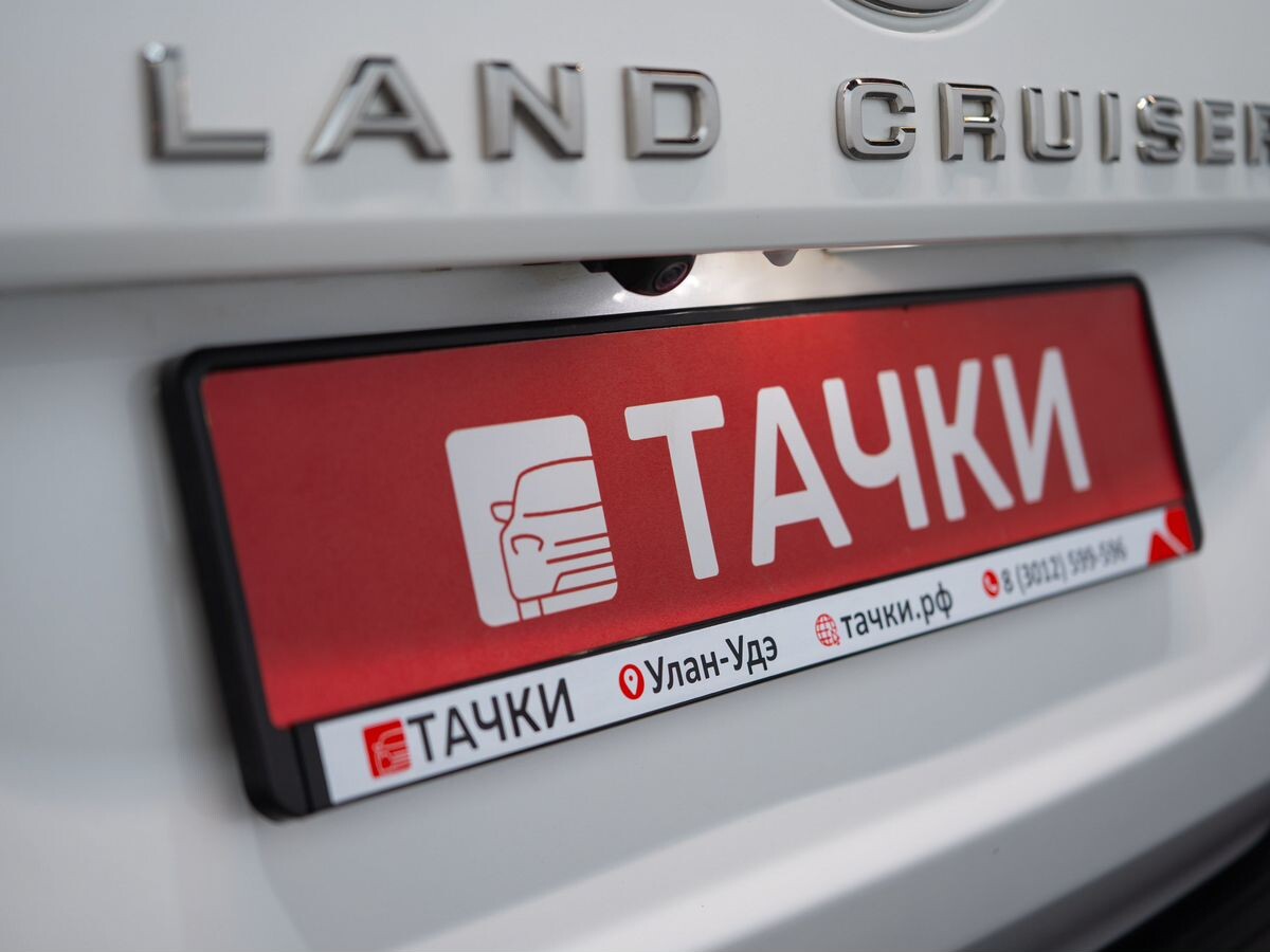 Toyota Land Cruiser 2021 - фото автомобиля