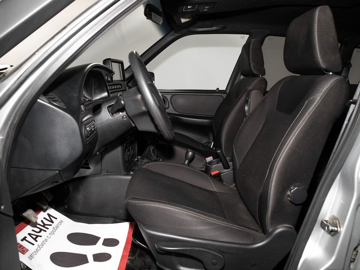 Chevrolet Niva 2019 - фото автомобиля