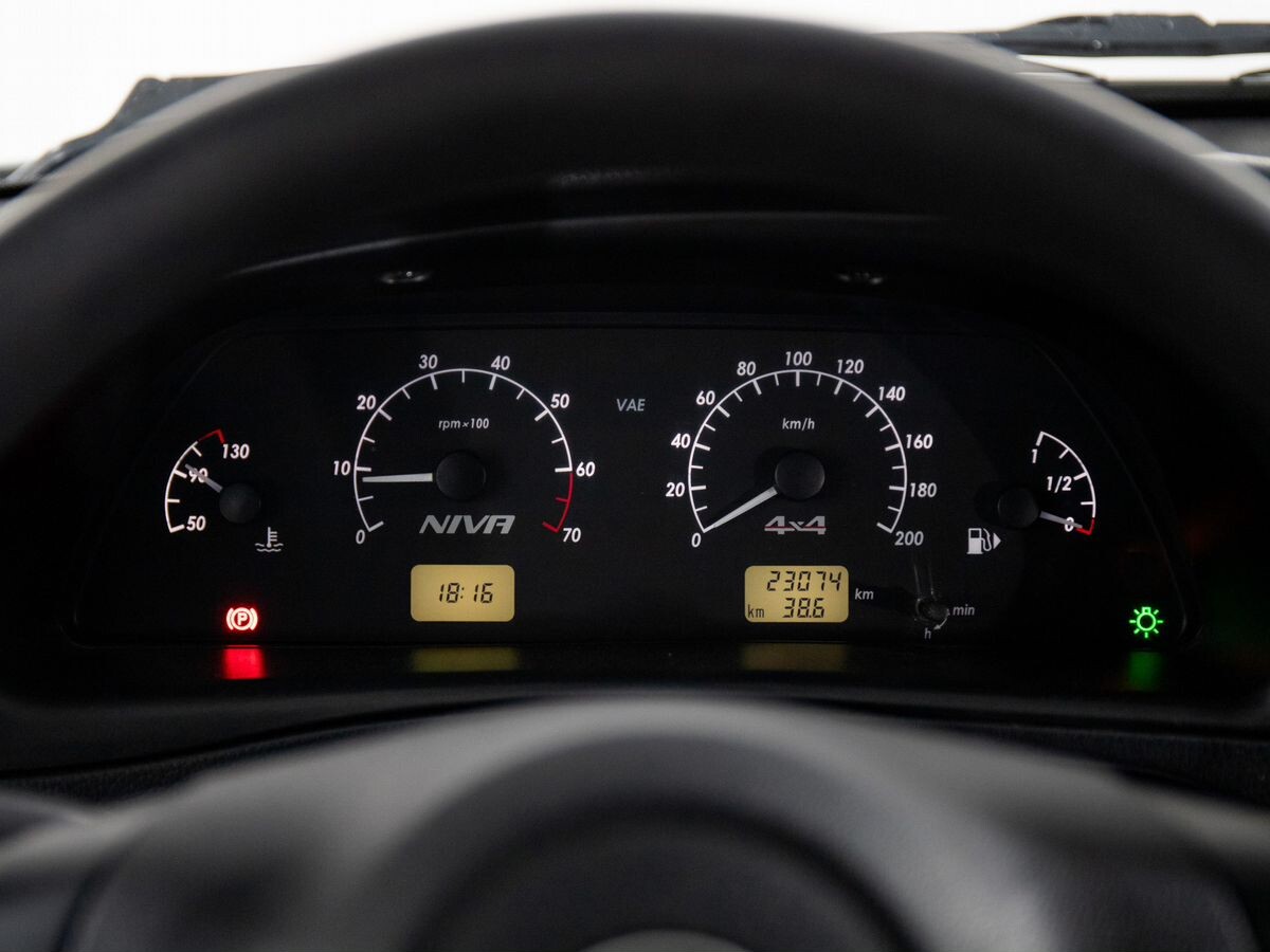 Chevrolet Niva 2019 - фото автомобиля