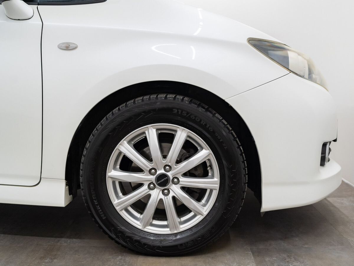 Toyota Wish 2010 - фото автомобиля
