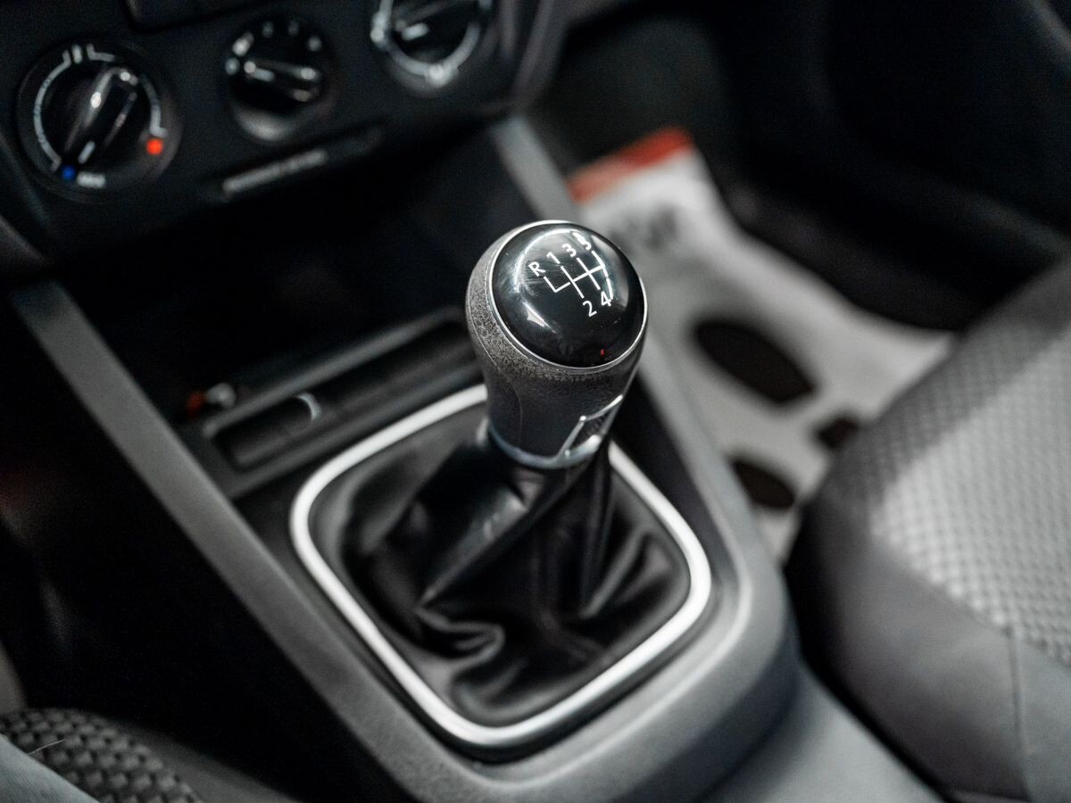 Volkswagen Jetta 2014 - фото автомобиля