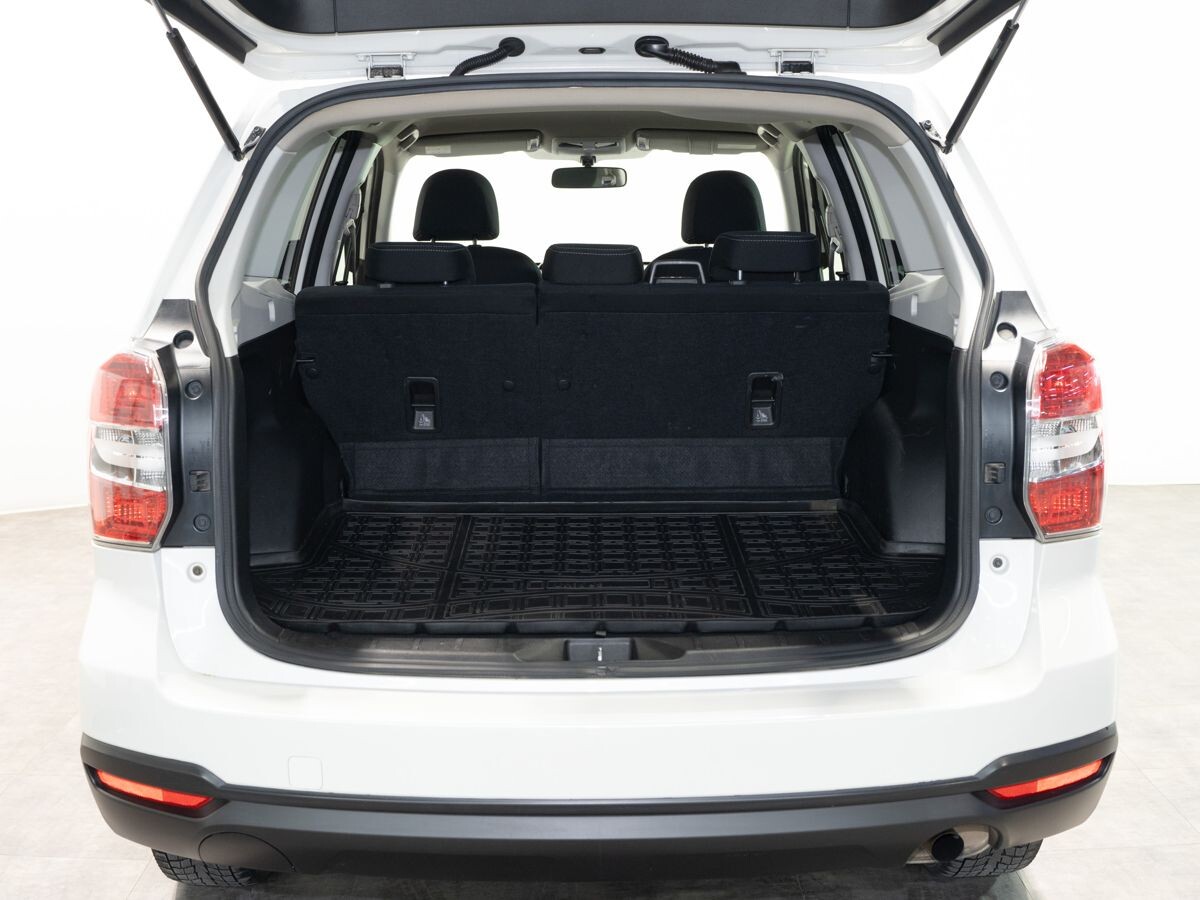 Subaru Forester 2013 - фото автомобиля