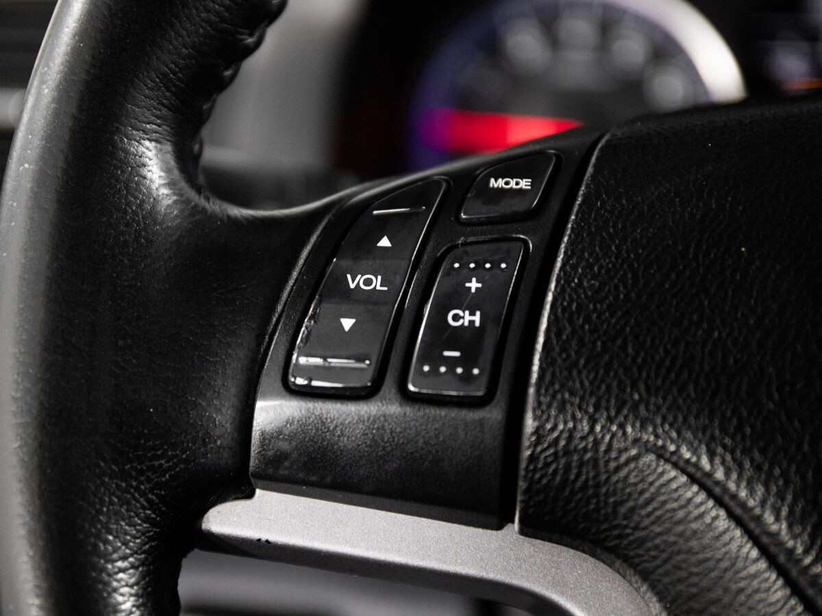 Honda CR-V 2008 - фото автомобиля