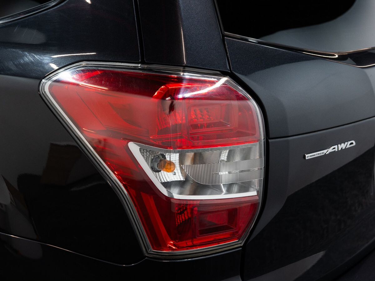 Subaru Forester 2015 - фото автомобиля