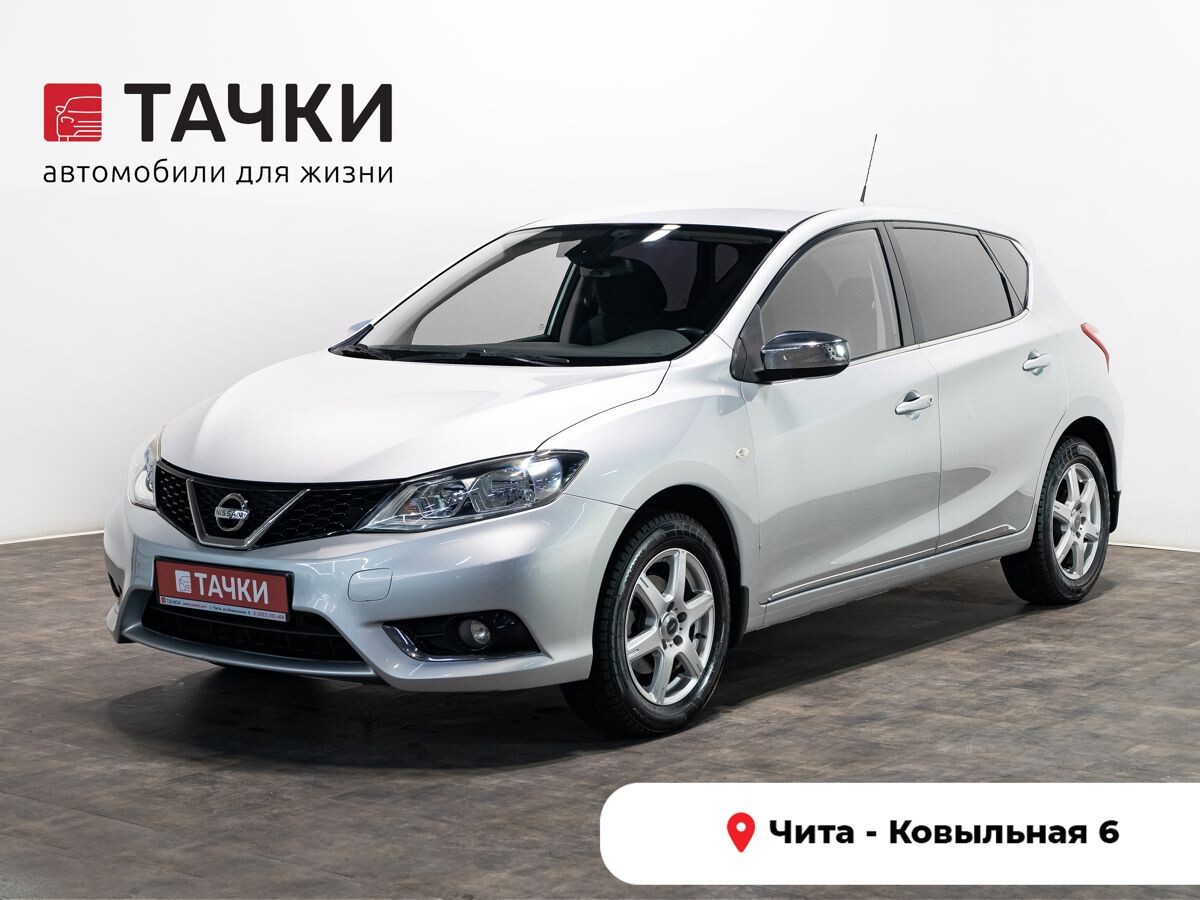 Nissan Tiida 2015 - фото автомобиля