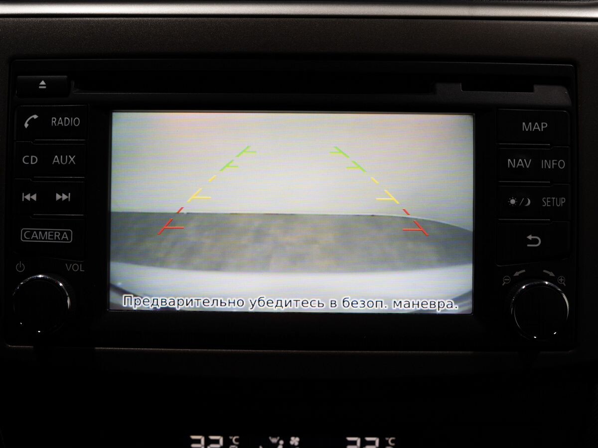 Nissan Tiida 2015 - фото автомобиля