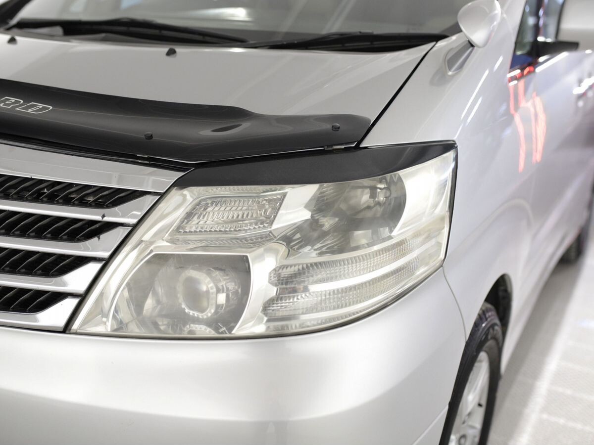 Toyota Alphard 2007 - фото автомобиля