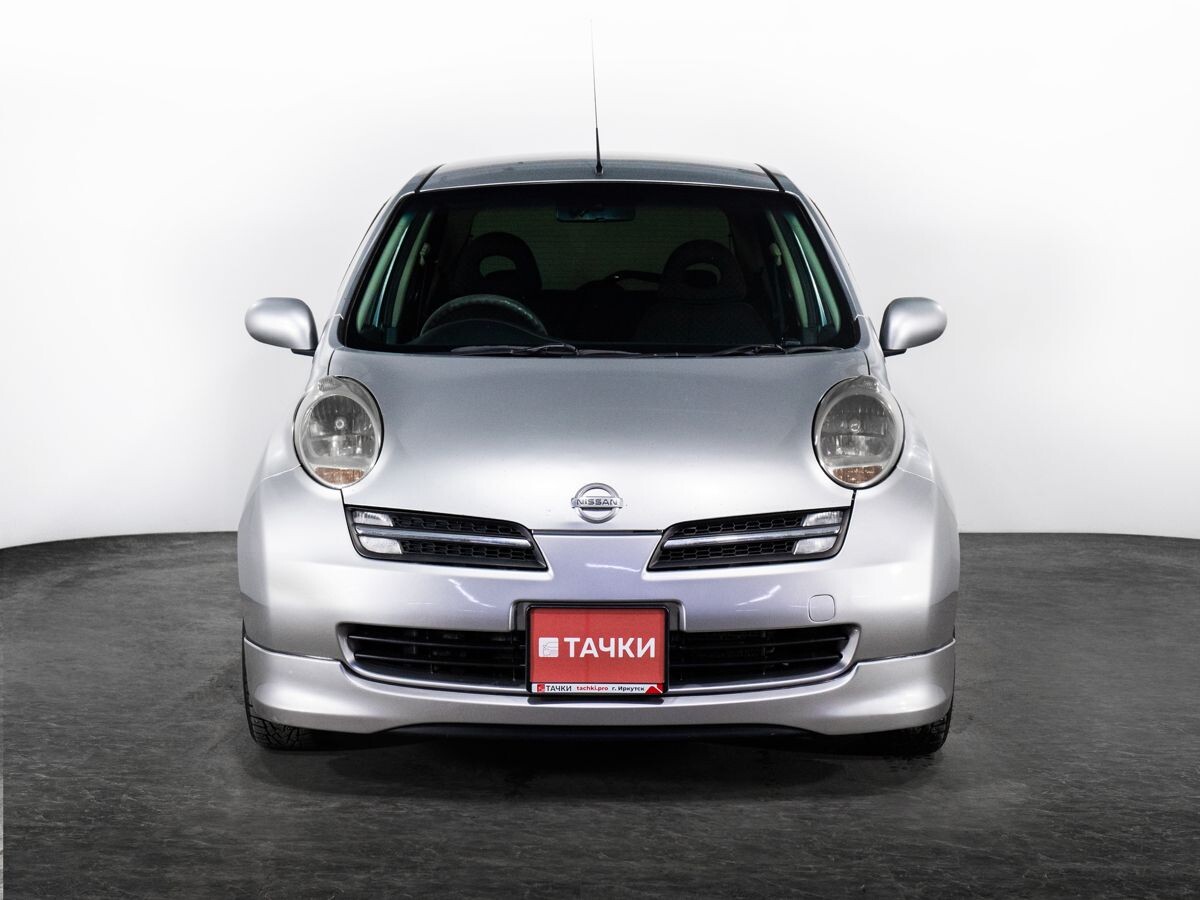 Nissan March 2010 - фото автомобиля