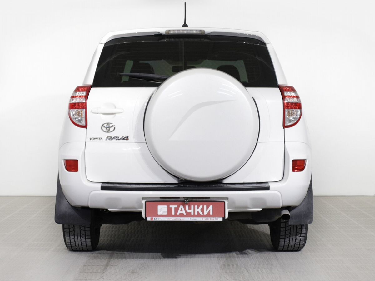 Toyota RAV4 2010 - фото автомобиля