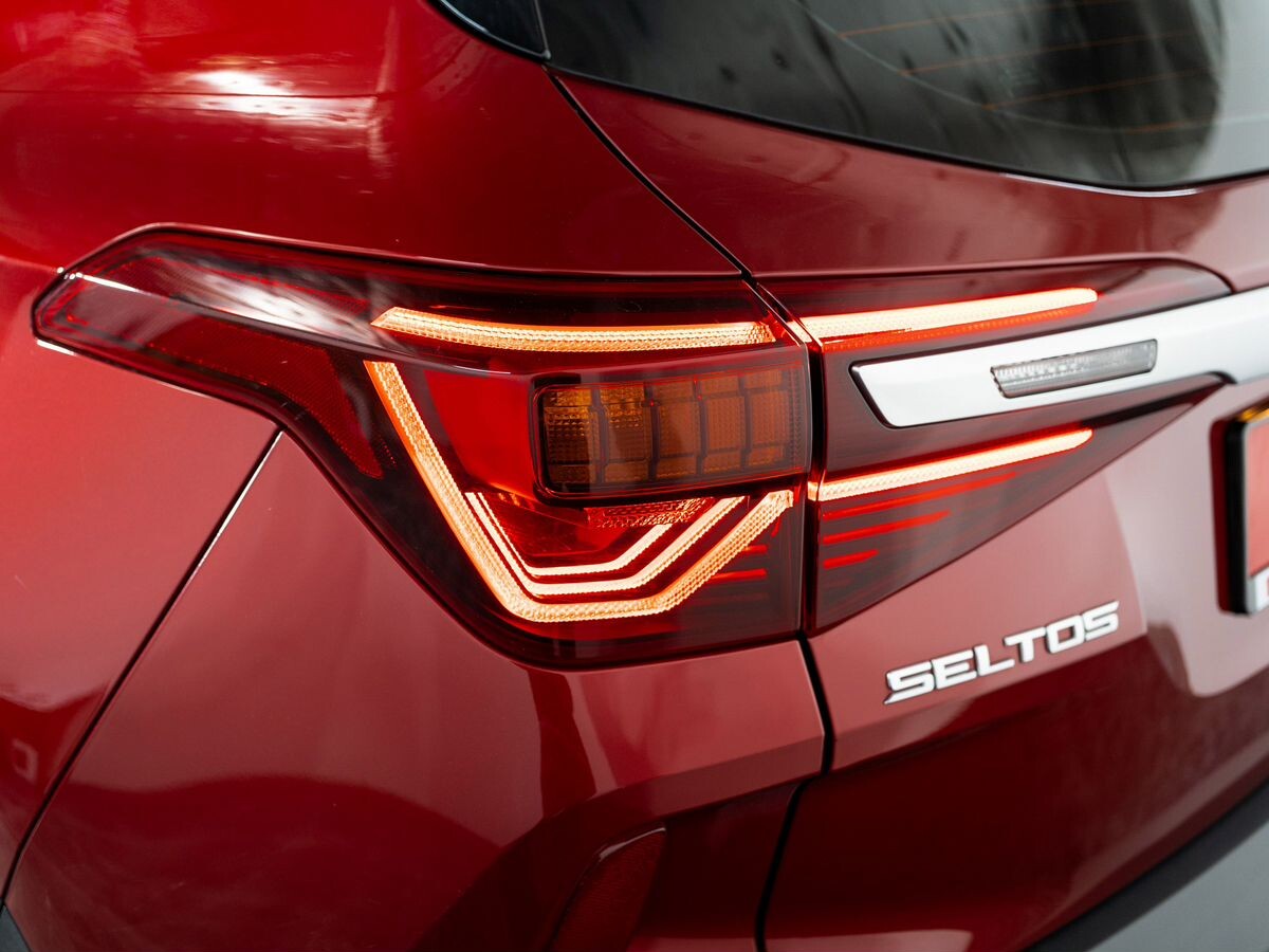 Kia Seltos 2022 - фото автомобиля