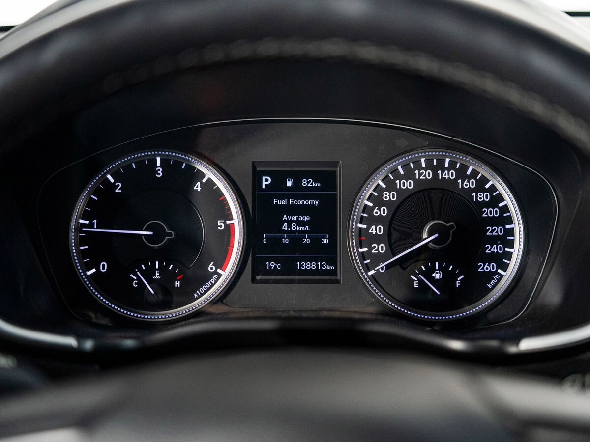 Hyundai Santa Fe 2018 - фото автомобиля