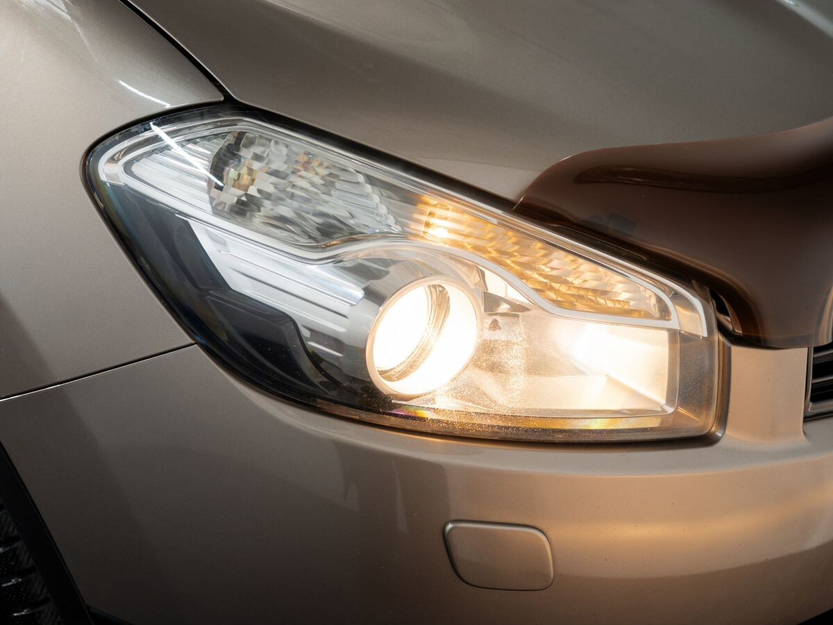 Nissan Qashqai 2010 - фото автомобиля