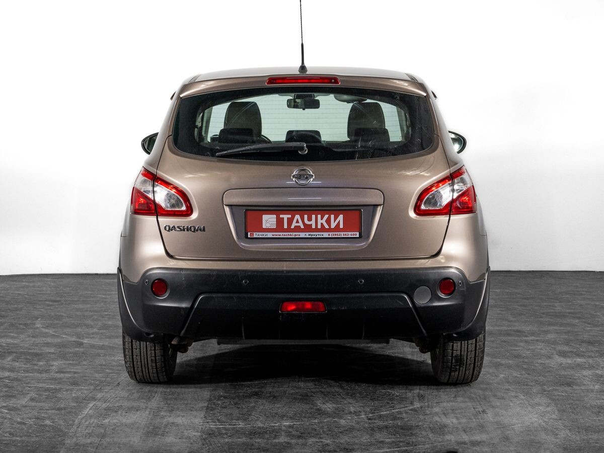 Nissan Qashqai 2010 - фото автомобиля