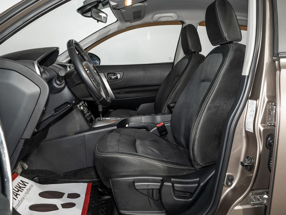 Nissan Qashqai 2010 - фото автомобиля