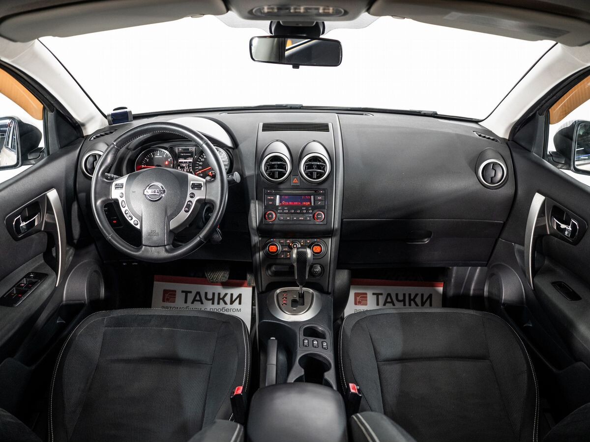 Nissan Qashqai 2010 - фото автомобиля