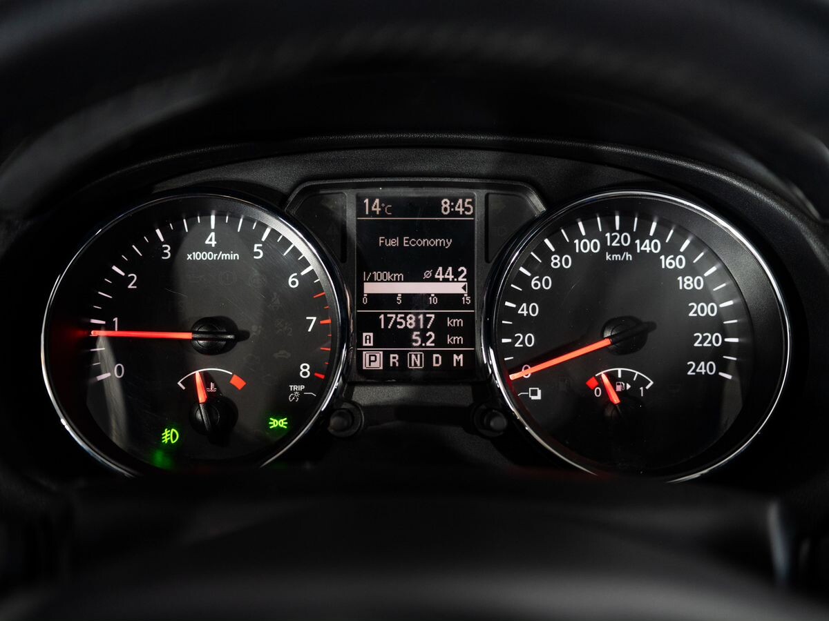 Nissan Qashqai 2010 - фото автомобиля