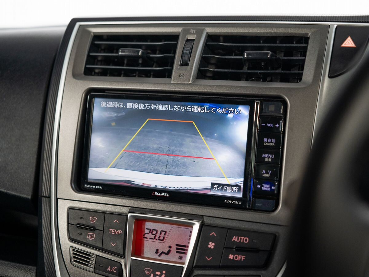 Toyota Ractis 2011 - фото автомобиля