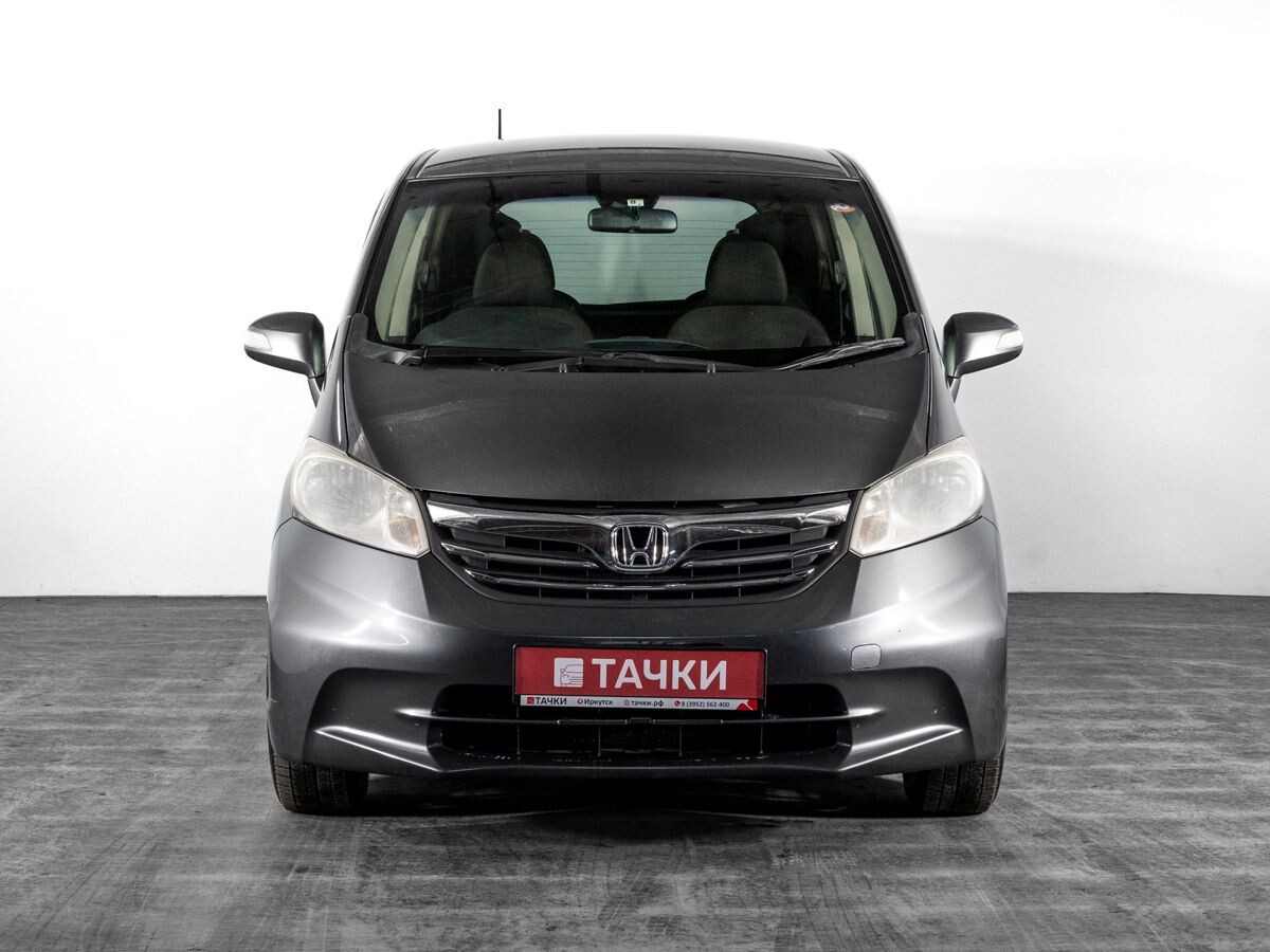 Honda Freed 2012 - фото автомобиля