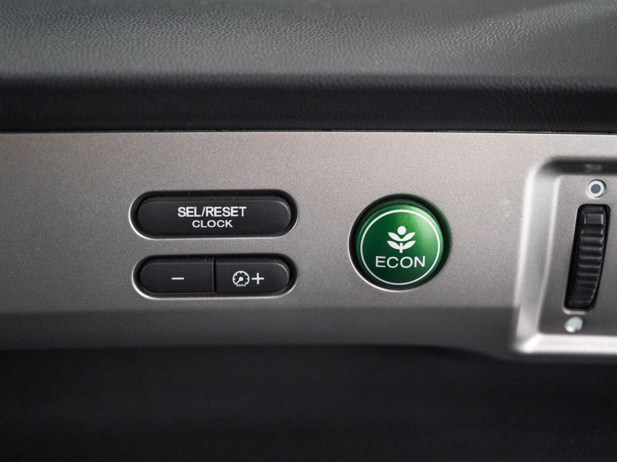 Honda Freed 2012 - фото автомобиля