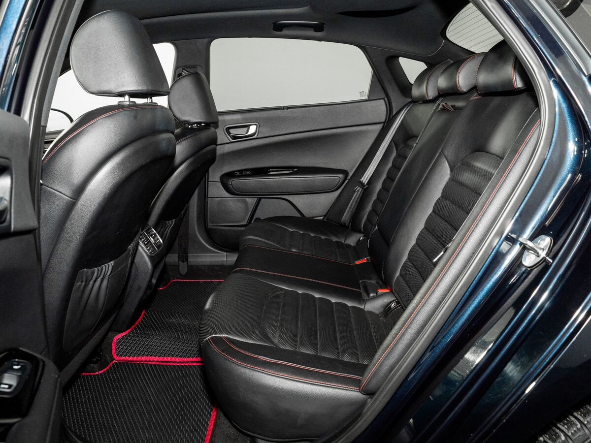 Kia Optima 2017 - фото автомобиля