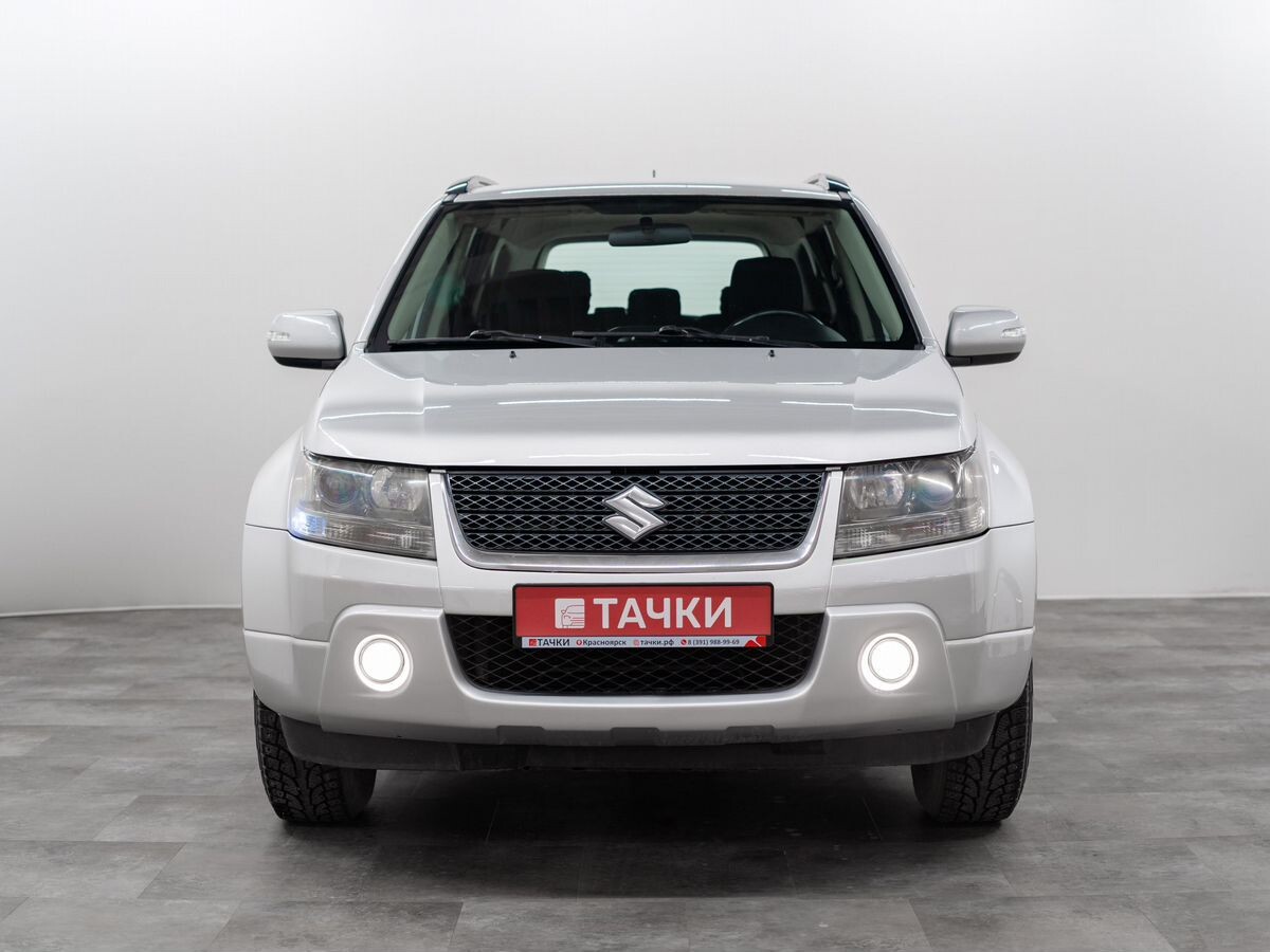 Suzuki Grand Vitara 2010 - фото автомобиля