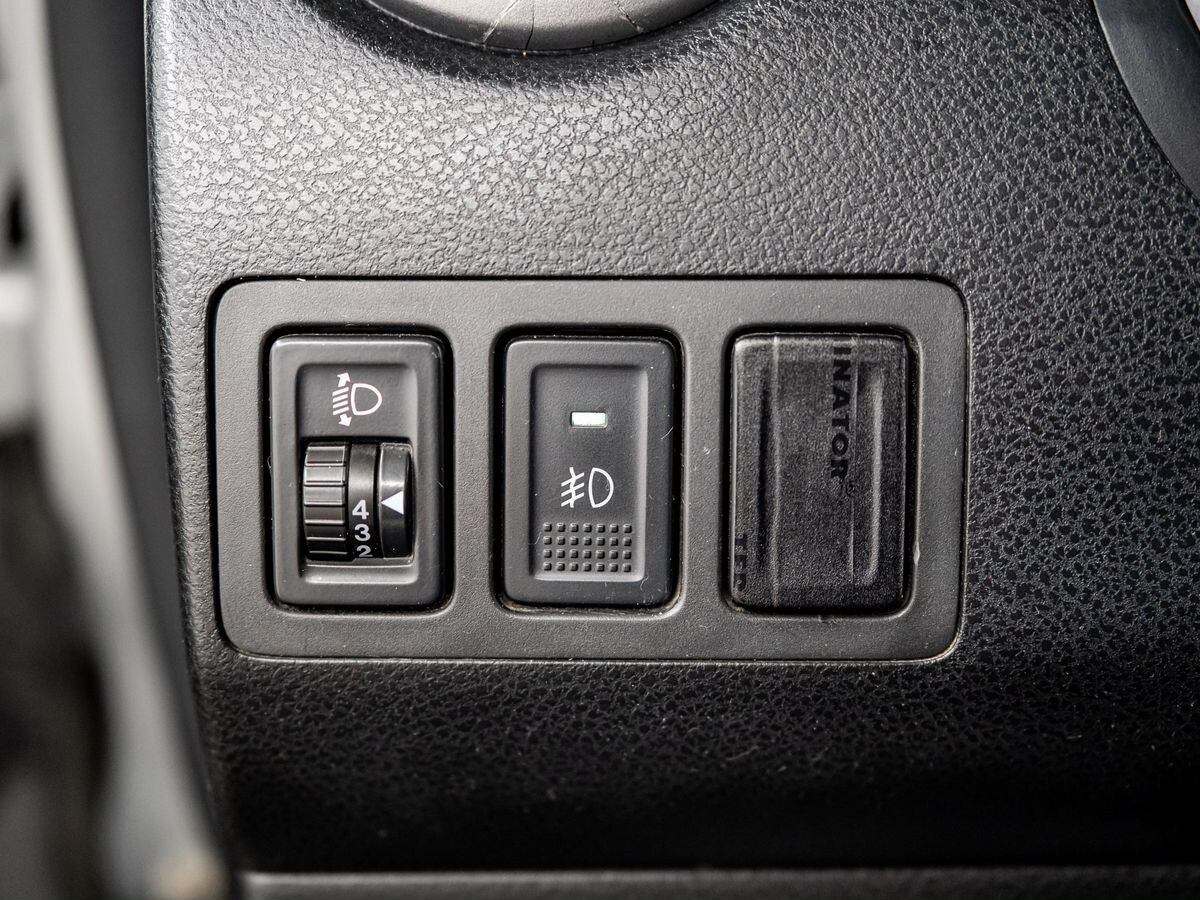 Suzuki Grand Vitara 2010 - фото автомобиля