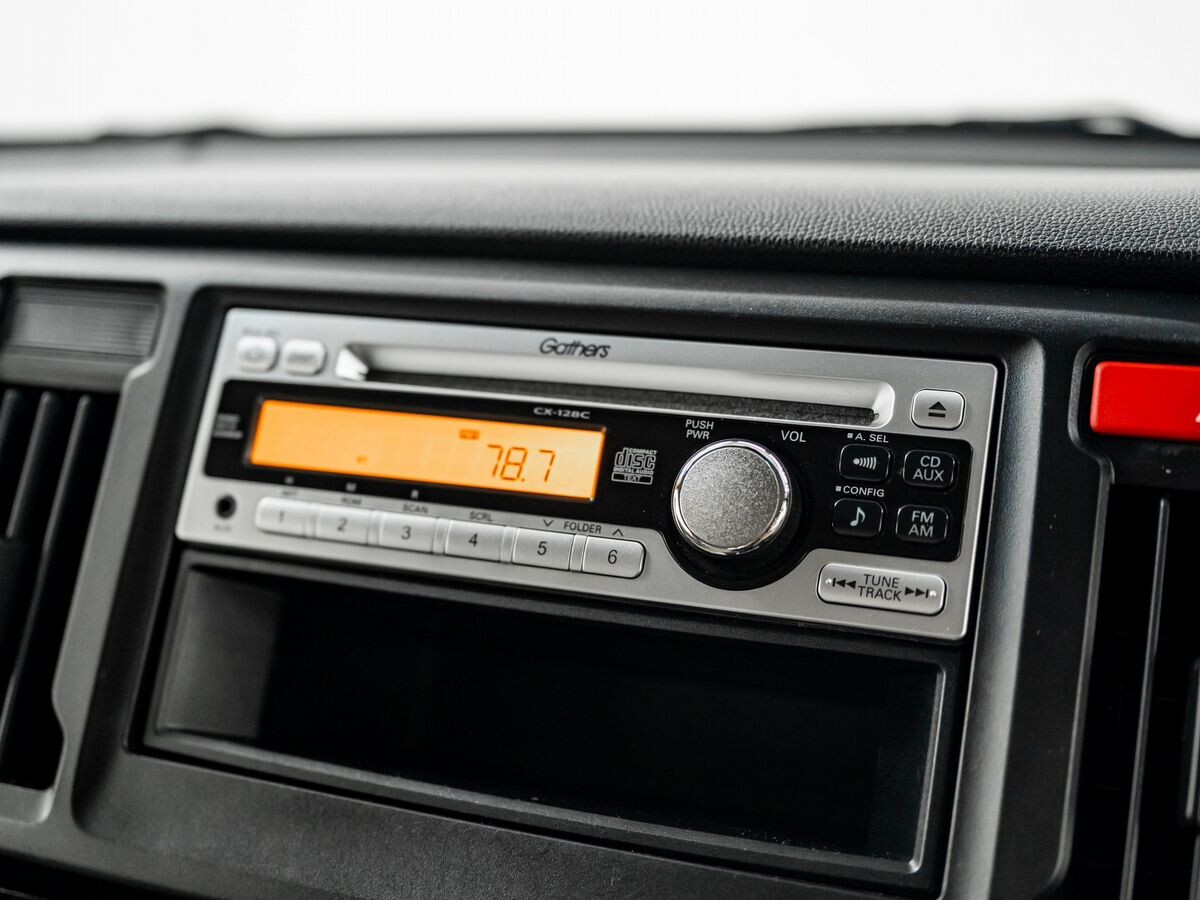 Honda N-WGN 2013 - фото автомобиля