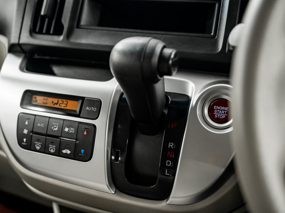 Honda N-WGN 2013 - фото автомобиля