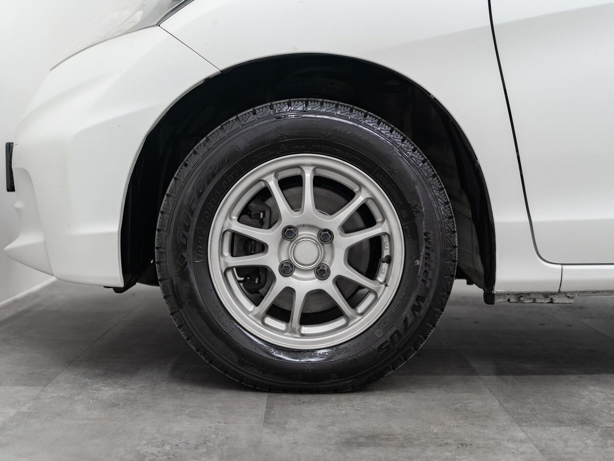 Honda Freed 2014 - фото автомобиля