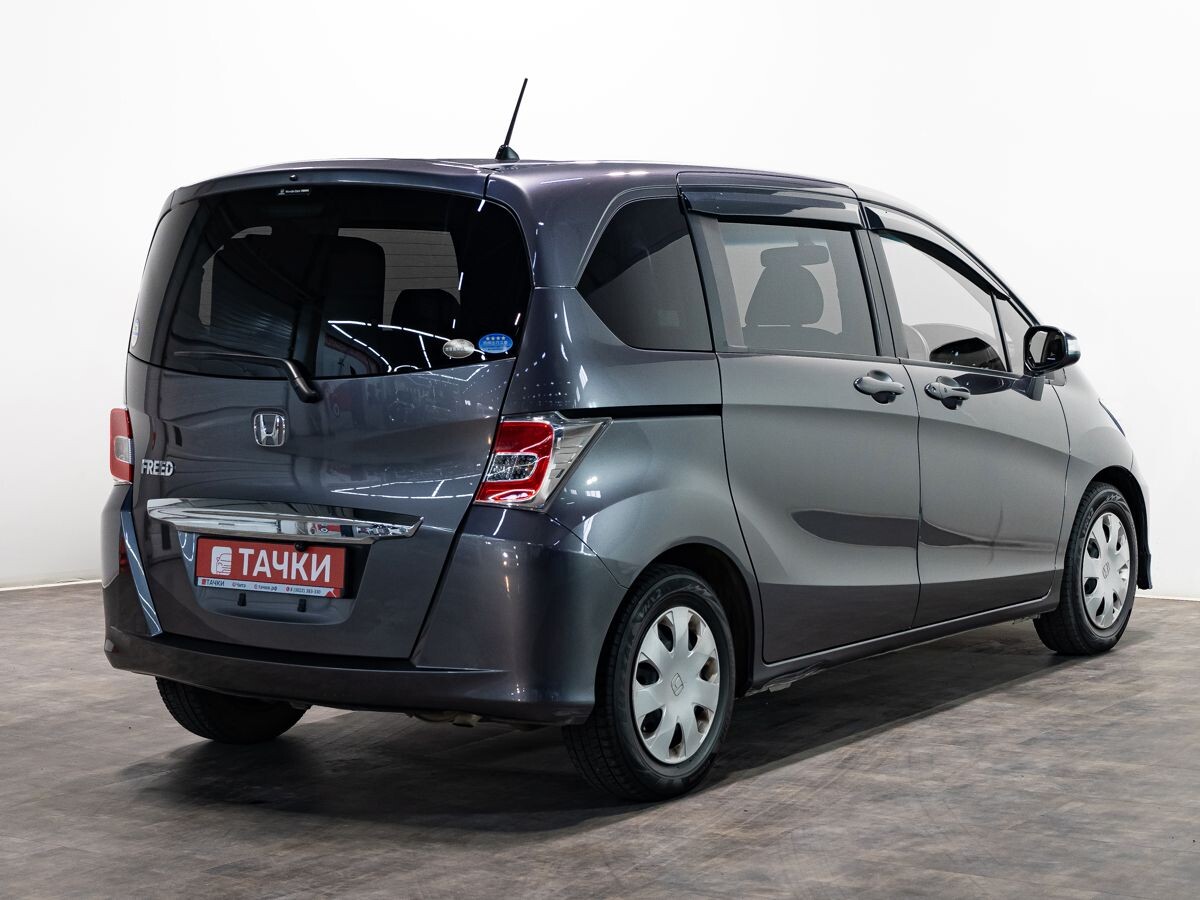 Honda Freed 2016 - фото автомобиля