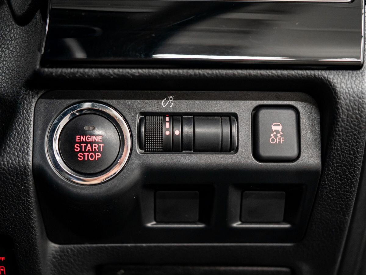 Subaru Levorg 2016 - фото автомобиля