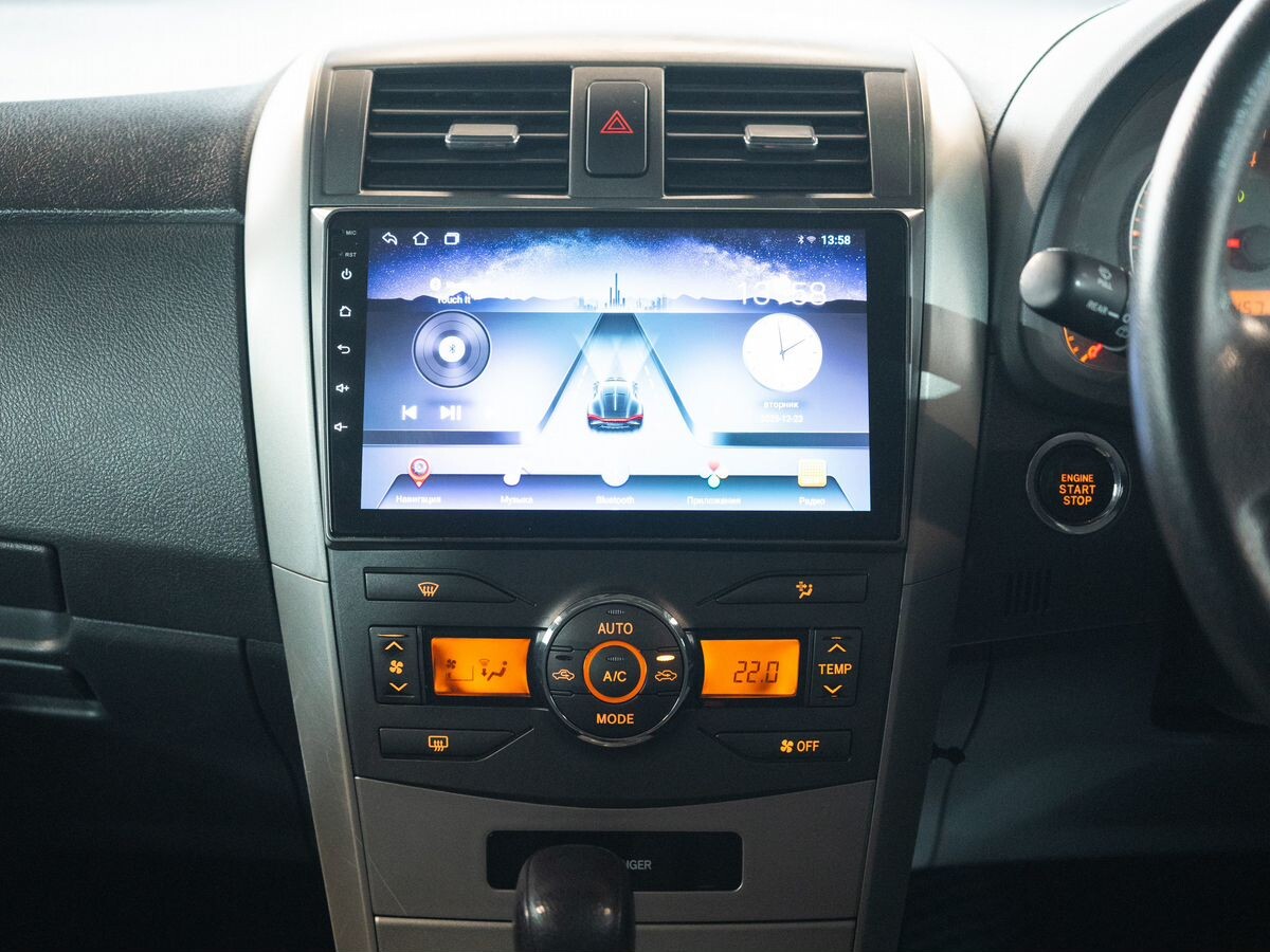 Toyota Corolla 2009 - фото автомобиля