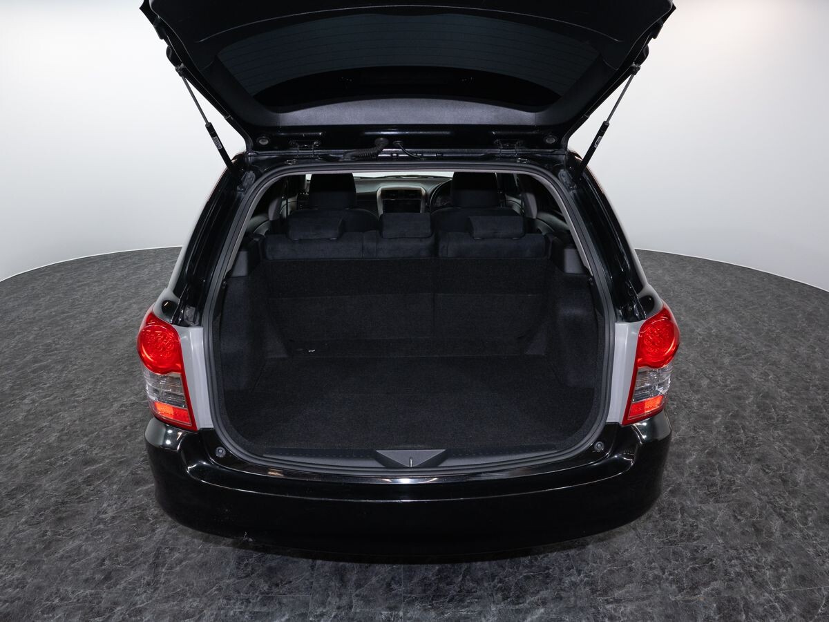 Toyota Corolla 2009 - фото автомобиля