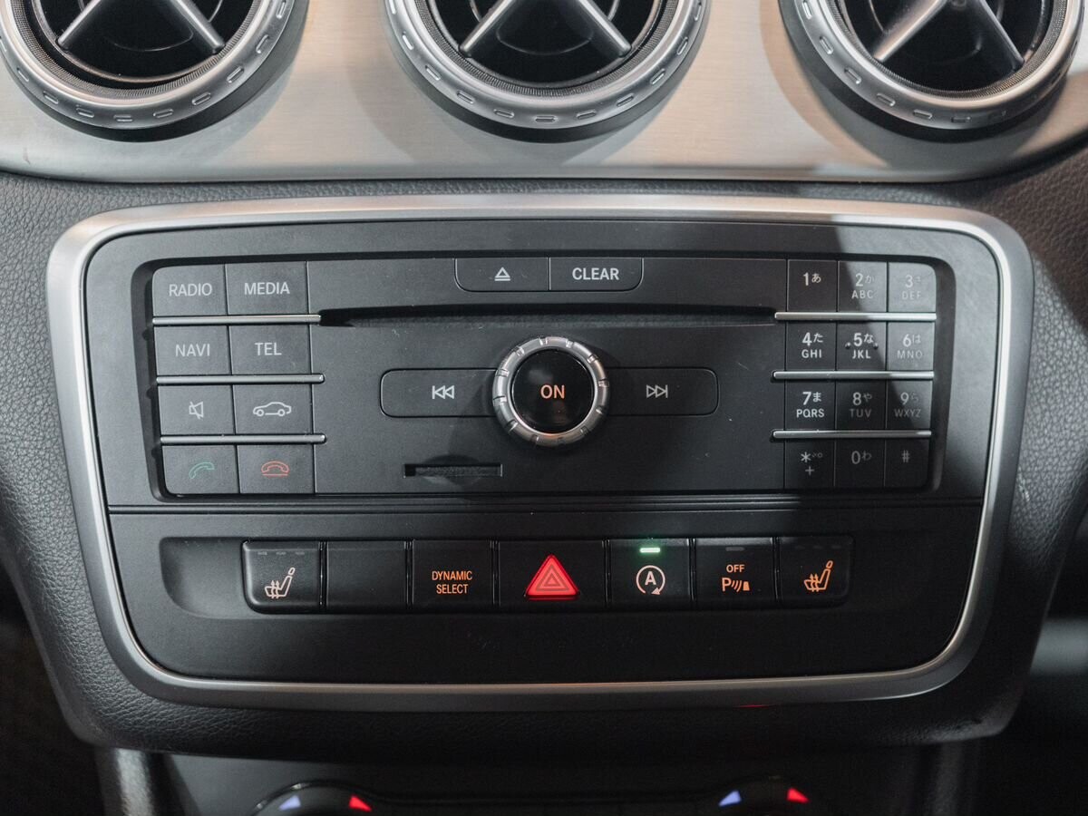 Mercedes-Benz GLA 2016 - фото автомобиля