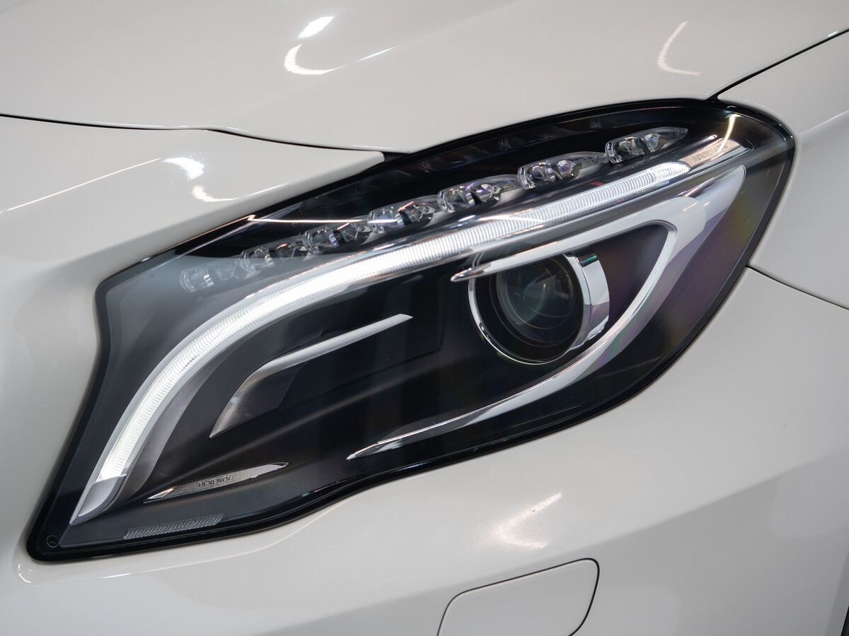 Mercedes-Benz GLA 2016 - фото автомобиля